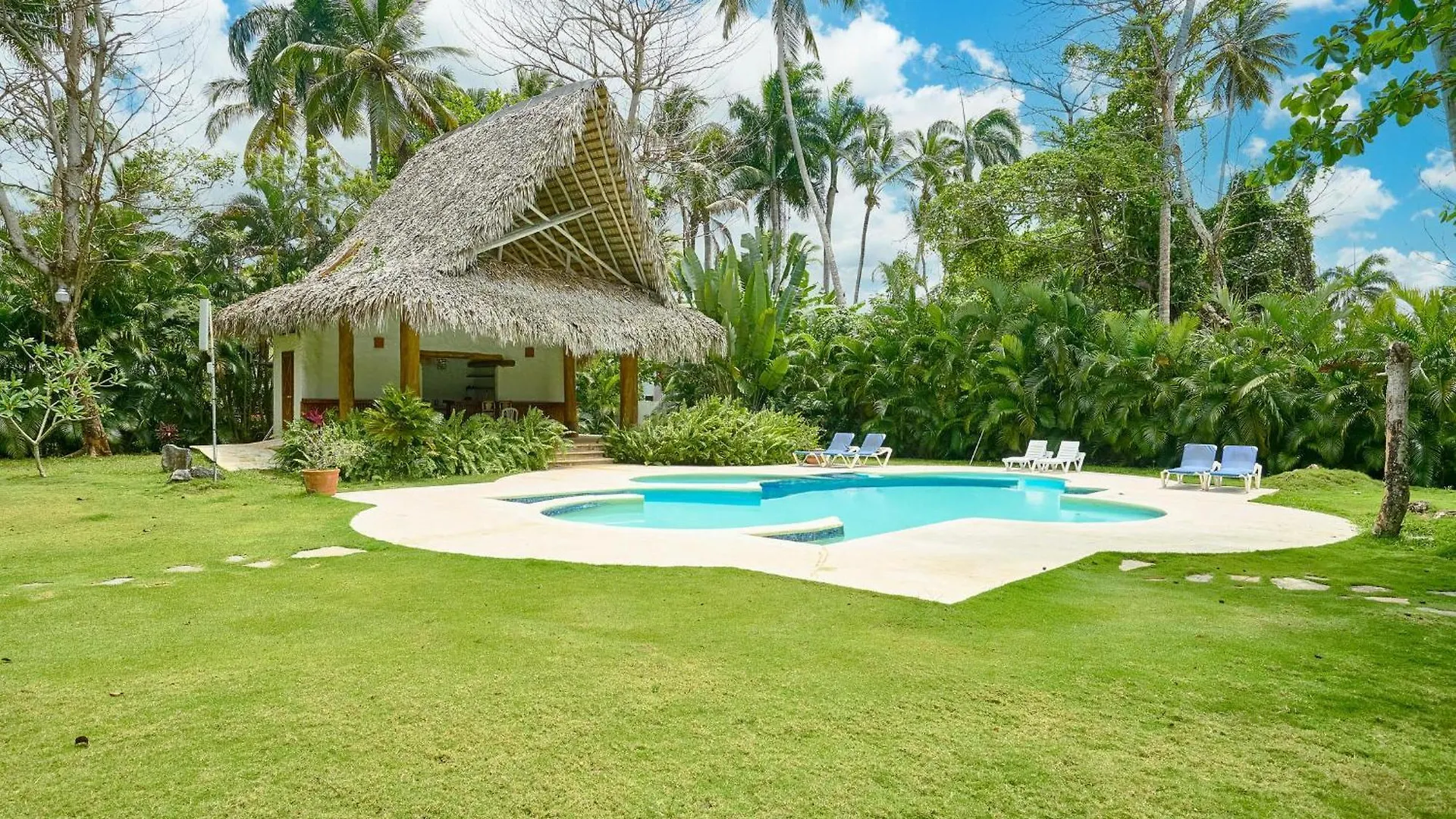 Apartment New! Serene Beach Haven In Las Terrenas